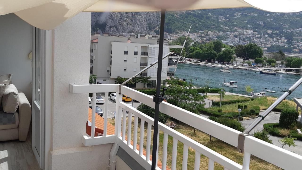 Seaview Apartment Omis Luaran gambar
